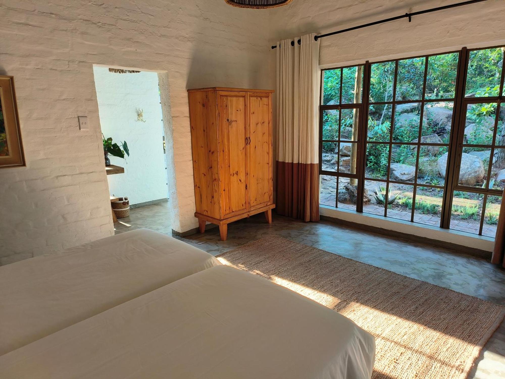Eloff Guest House And Gallery 白河 外观 照片